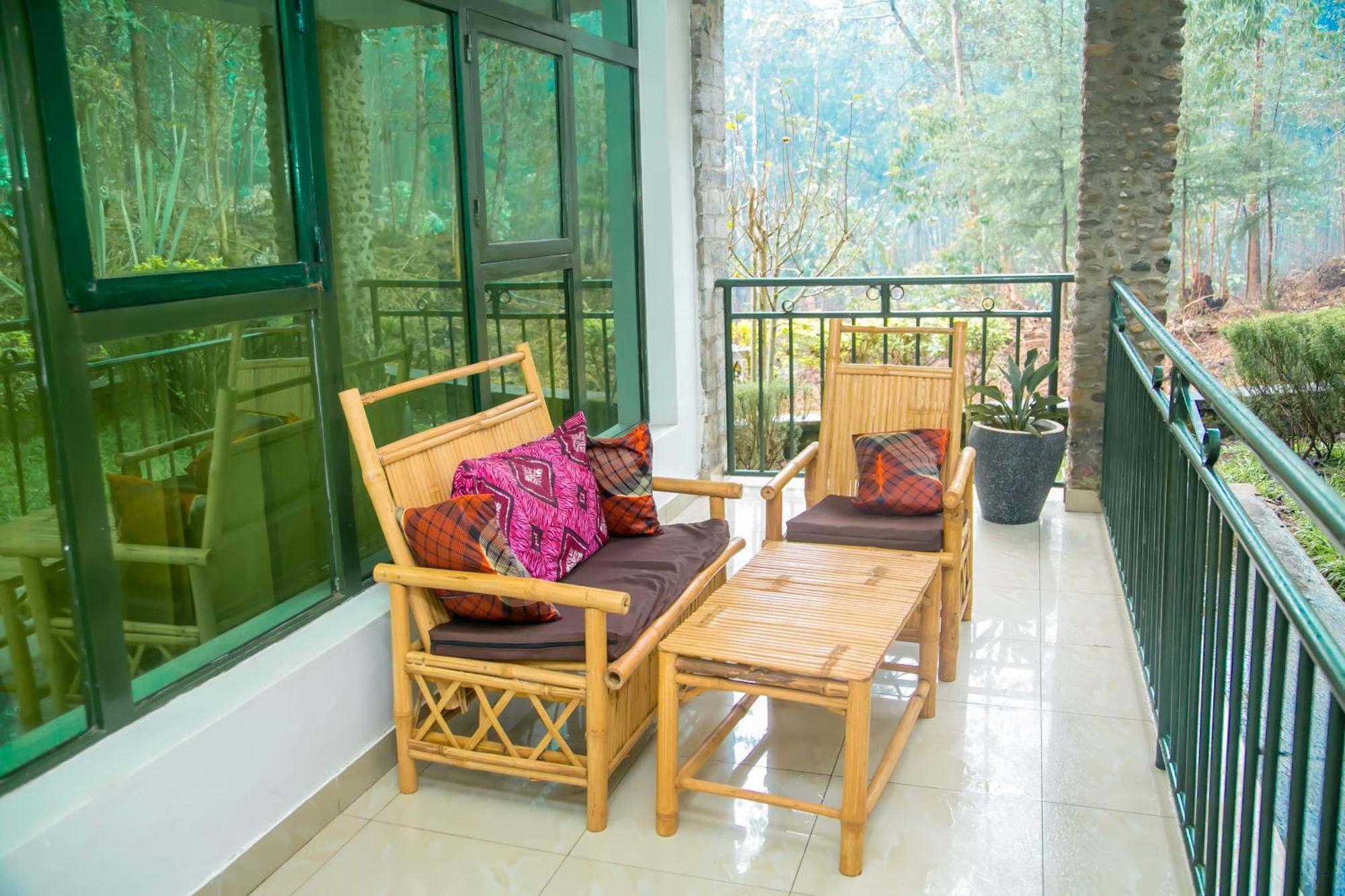 Karisimbi Cave Resort Ruhengeri Exterior photo