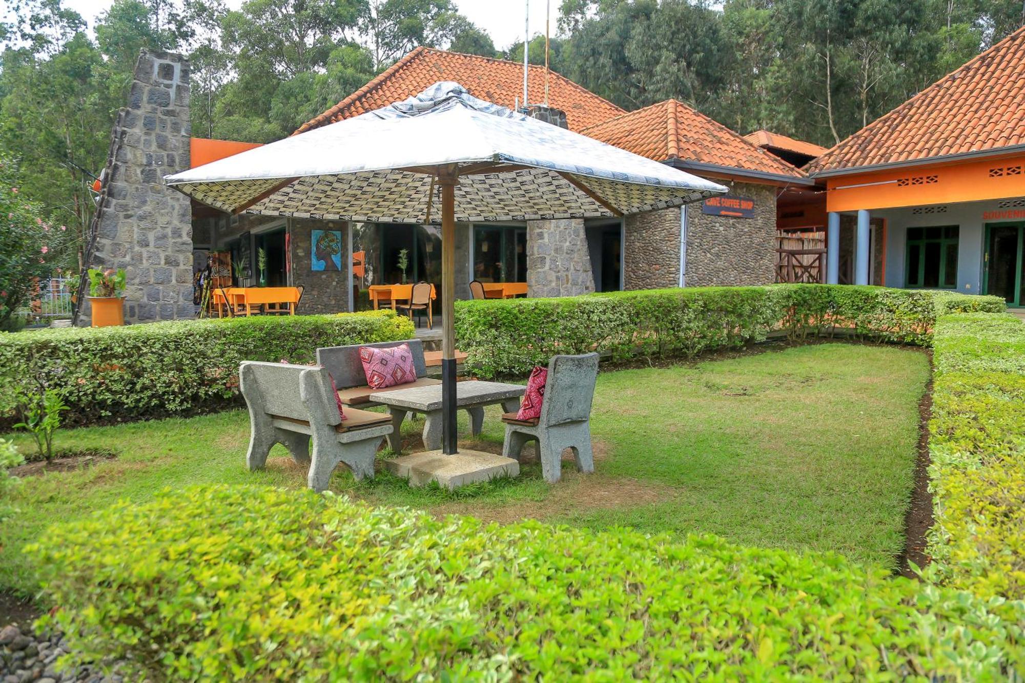 Karisimbi Cave Resort Ruhengeri Exterior photo